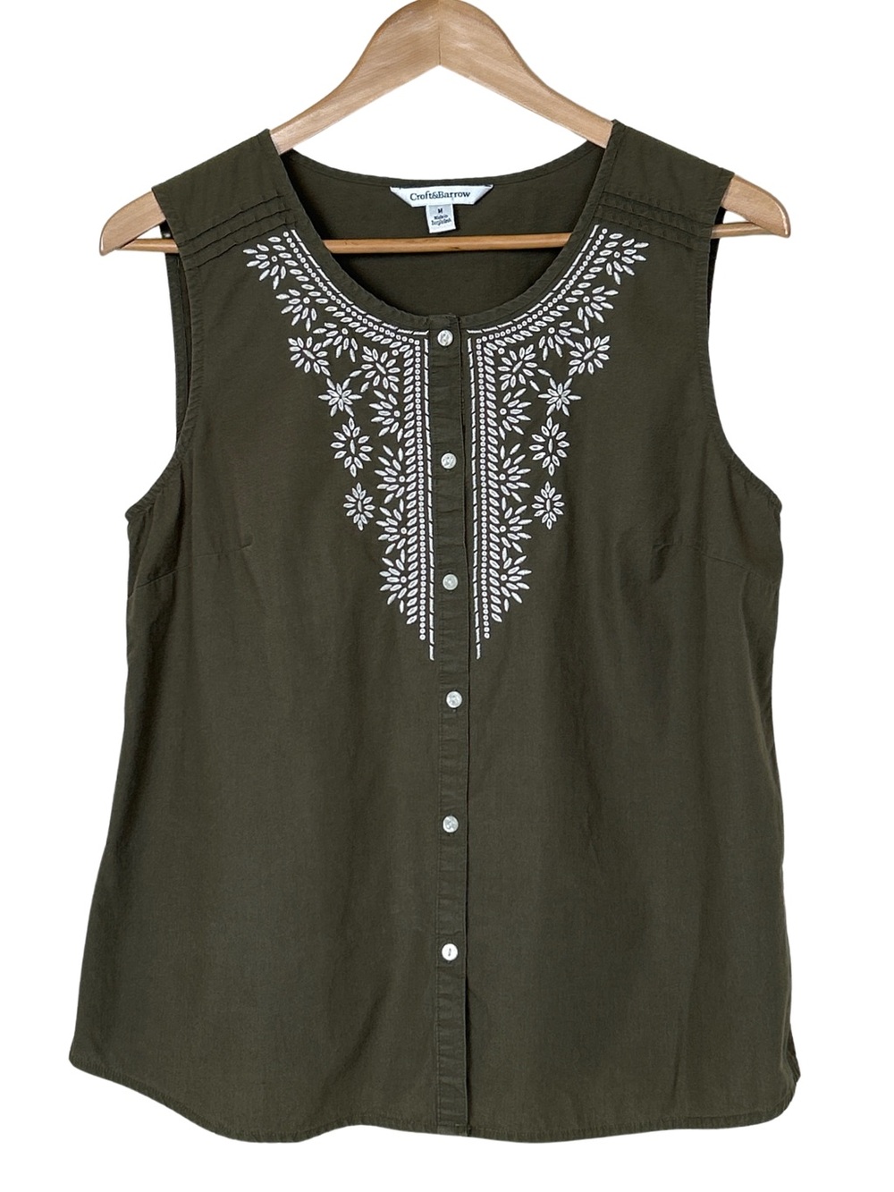 croft & barrow Sleeveless Top with Floral Embroidery - M - Olive Green, White